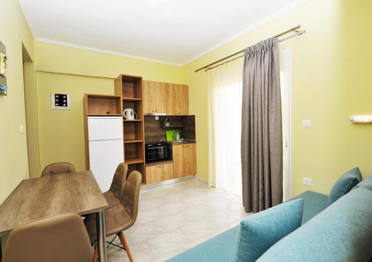 Dionisos Apartments Dioniszíu-part Kültér fotó