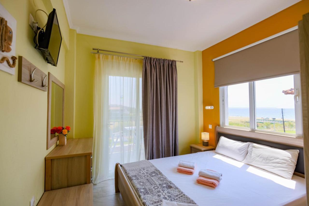 Dionisos Apartments Dioniszíu-part Kültér fotó