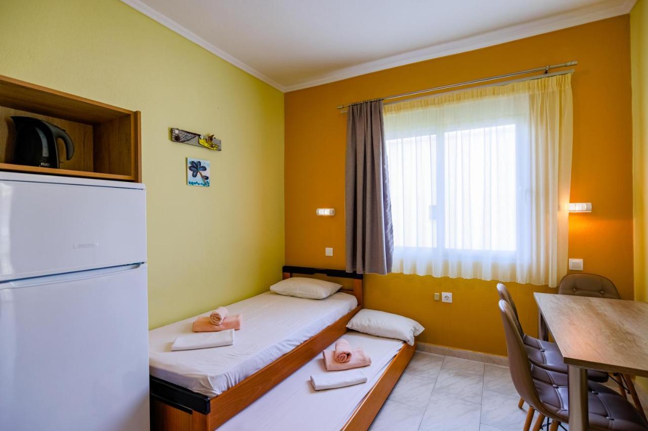 Dionisos Apartments Dioniszíu-part Kültér fotó