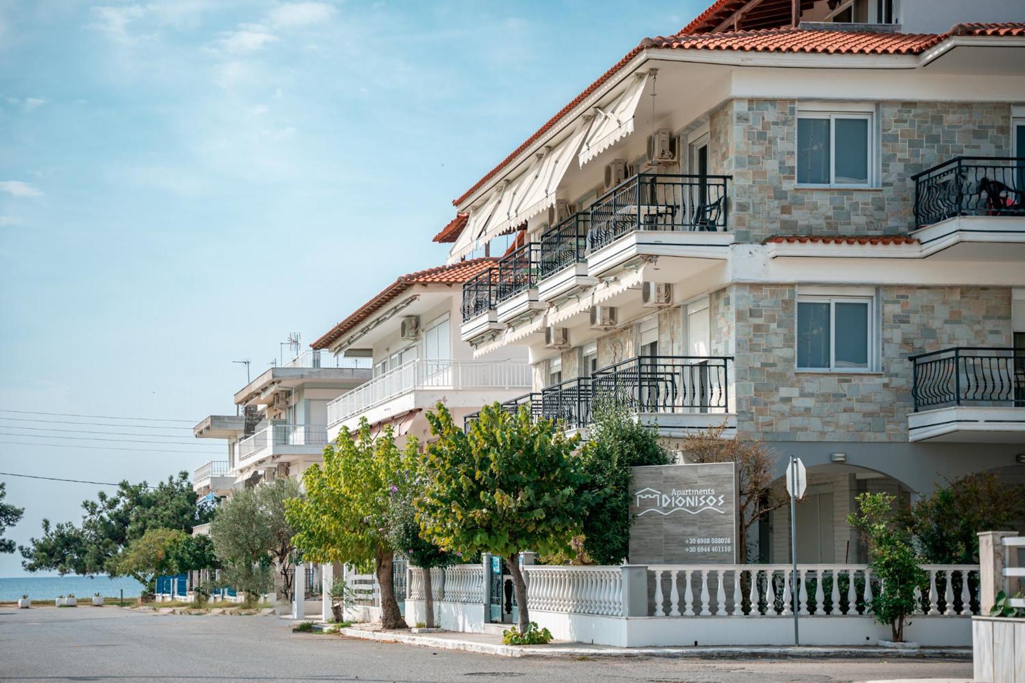 Dionisos Apartments Dioniszíu-part Kültér fotó