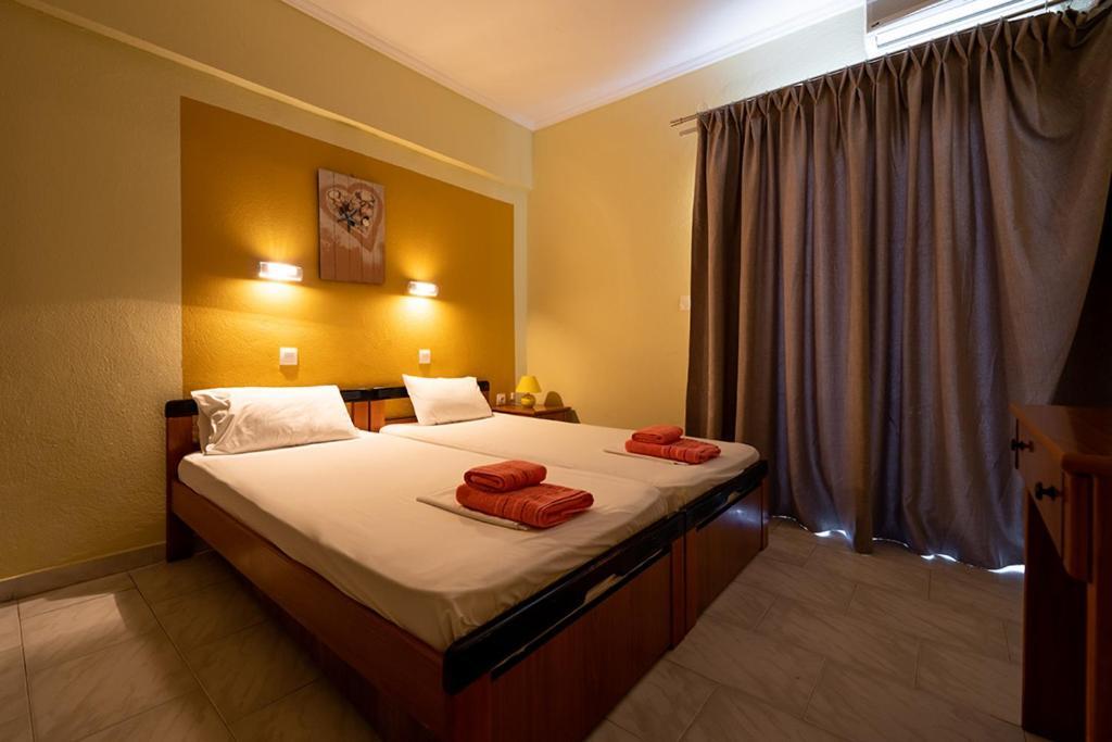 Dionisos Apartments Dioniszíu-part Szoba fotó